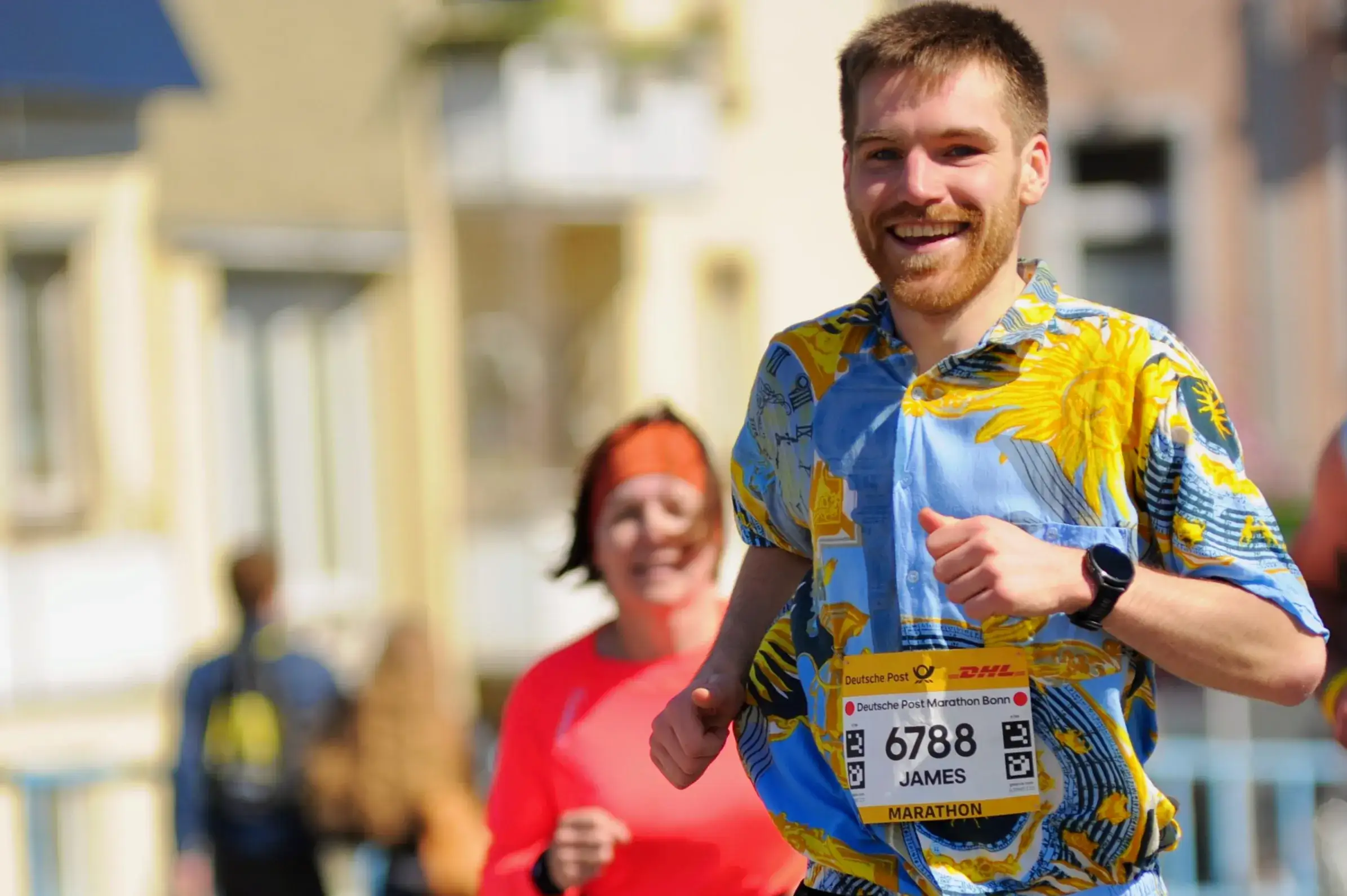 James running the Bonn marathon